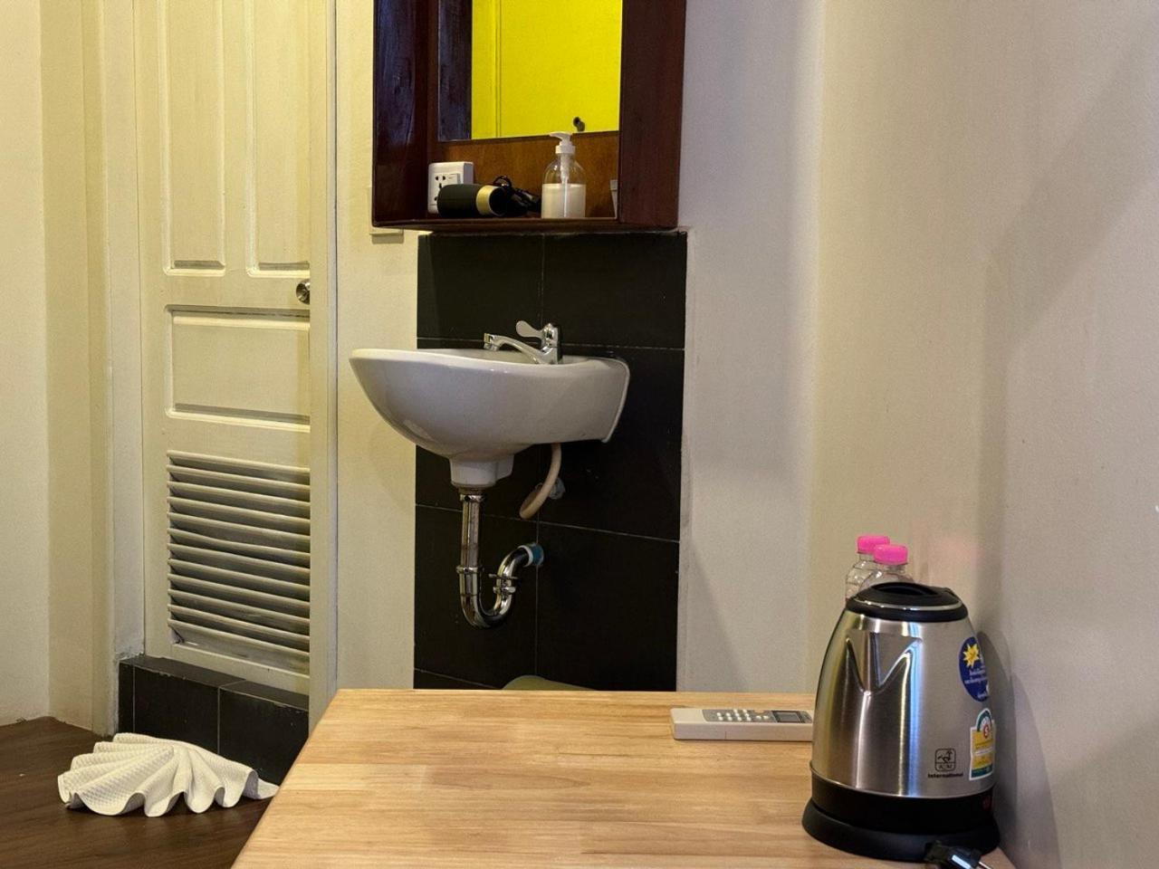 The Hive Hotel Siem Reap Zewnętrze zdjęcie