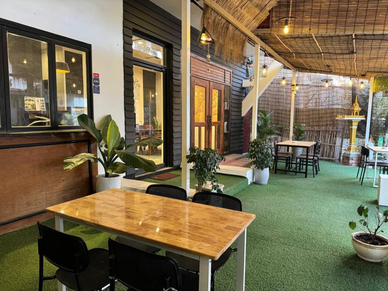 The Hive Hotel Siem Reap Zewnętrze zdjęcie